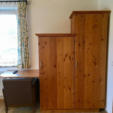 Quarto em Acomodações Particulares Haus Lisa Fuschl am See